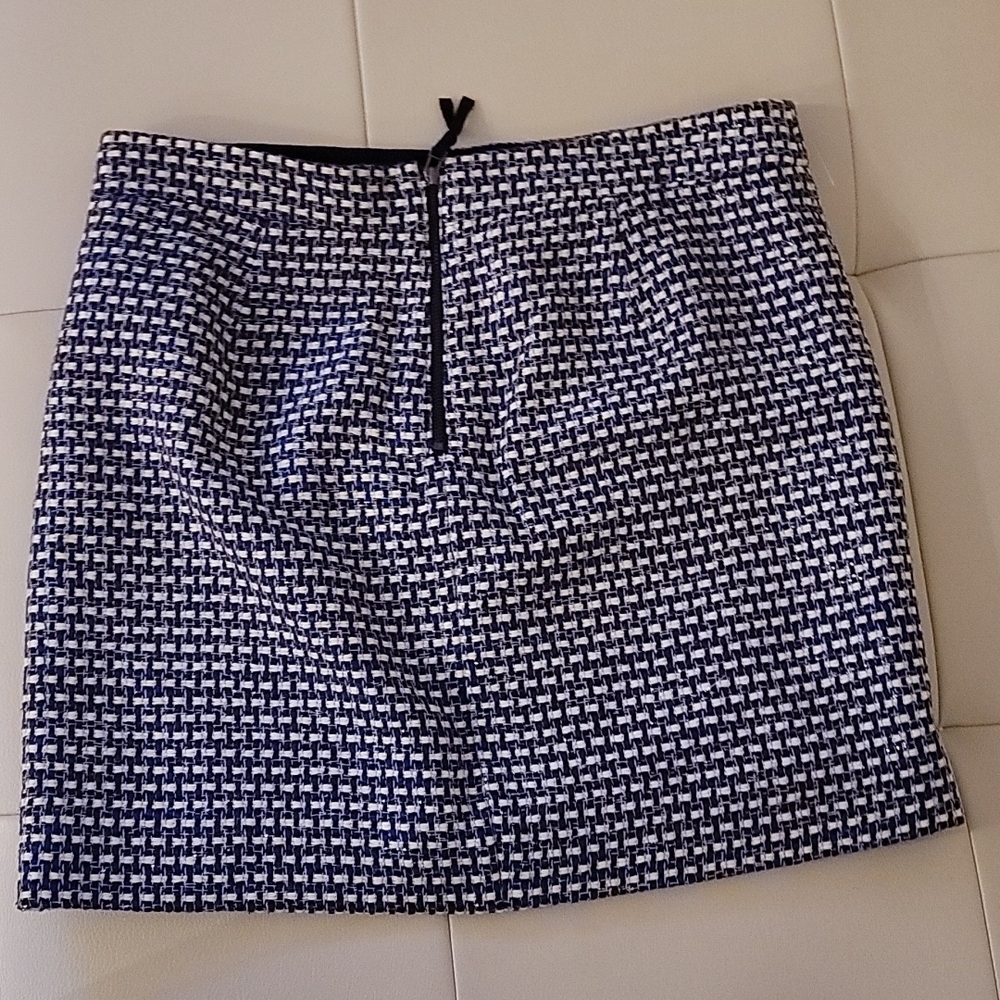 J. Crew Woven Silk-Blend Pencil Mini Skirt Purple, White,Gold Size 4.#9… - Picture 7 of 7
